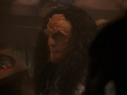 extant_StarTrek_DS9_5x21-SoldiersOfTheEmpire_03003.jpg