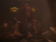 extant_StarTrek_DS9_5x21-SoldiersOfTheEmpire_03157.jpg