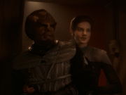 Filename=extant_StarTrek_DS9_5x21-SoldiersOfTheEmpire_03465.jpg
Filesize=127KiB
Dimensions=1200x900
Date added=Dec 20, 2019 extant_StarTrek_DS9_5x21-SoldiersOfTheEmpire_03465.jpg
