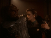 Filename=extant_StarTrek_DS9_5x21-SoldiersOfTheEmpire_03471.jpg
Filesize=115KiB
Dimensions=1200x900
Date added=Dec 20, 2019 extant_StarTrek_DS9_5x21-SoldiersOfTheEmpire_03471.jpg
