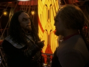 extant_StarTrek_DS9_5x21-SoldiersOfTheEmpire_03724.jpg