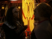 extant_StarTrek_DS9_5x21-SoldiersOfTheEmpire_03734.jpg