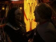 extant_StarTrek_DS9_5x21-SoldiersOfTheEmpire_03760.jpg