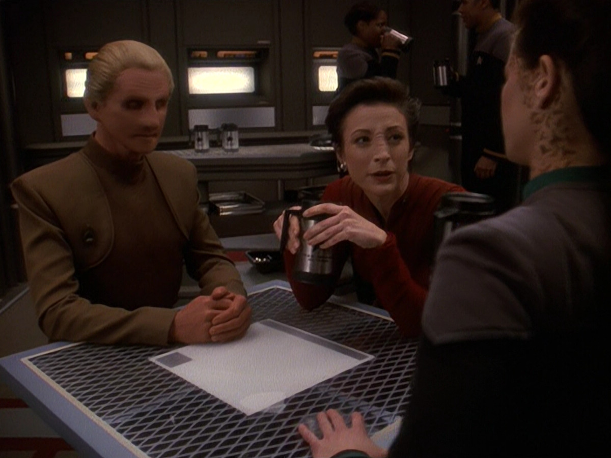 extant_StarTrek_DS9_5x22-ChildrenOfTime_00027.jpg
