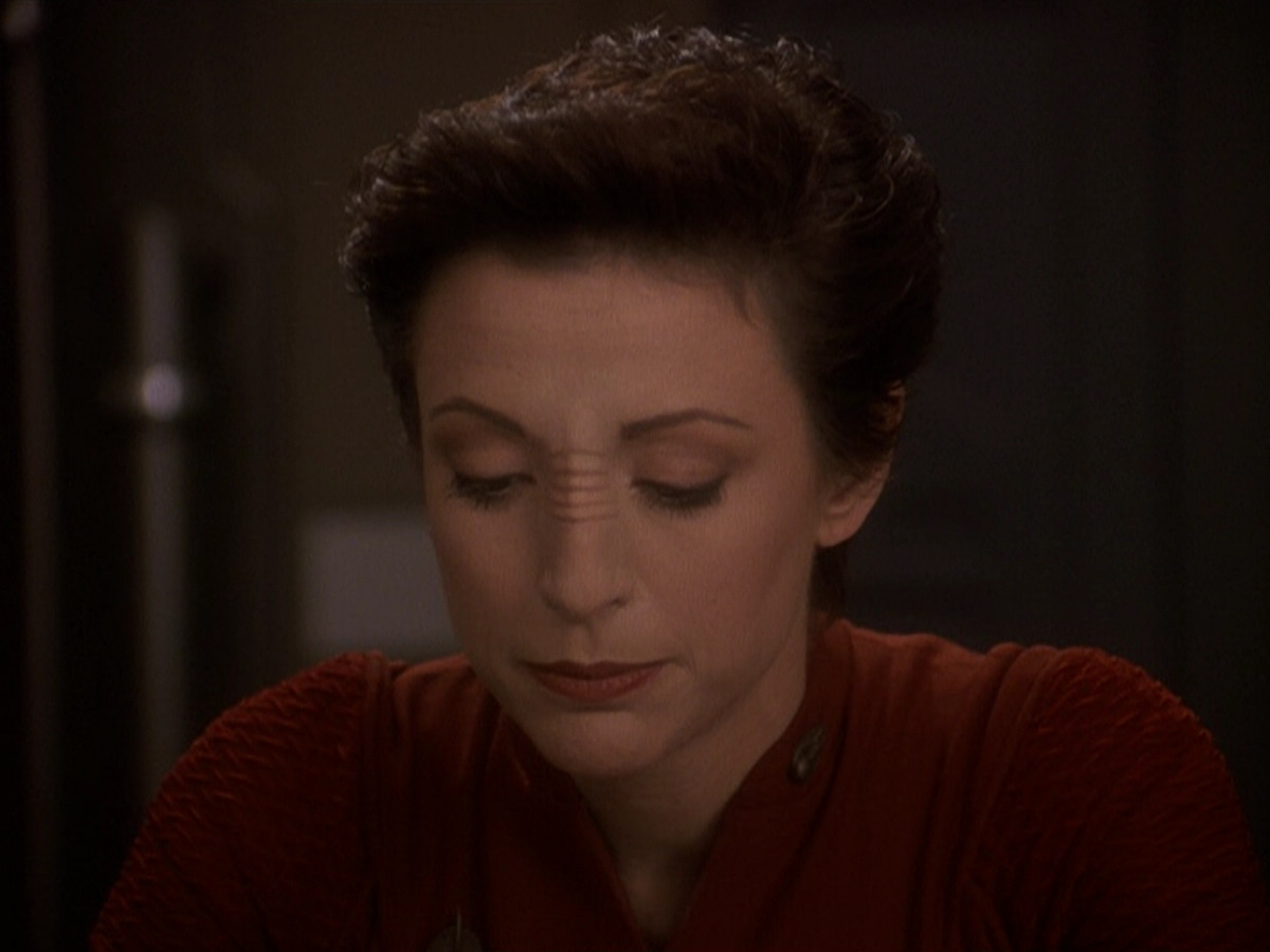 extant_StarTrek_DS9_5x22-ChildrenOfTime_00071.jpg