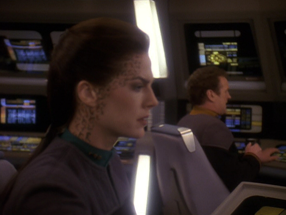 extant_StarTrek_DS9_5x22-ChildrenOfTime_00184.jpg