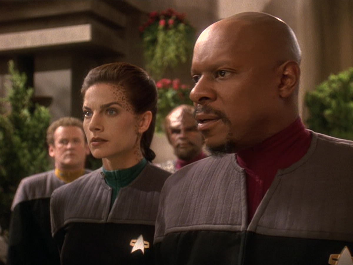 extant_StarTrek_DS9_5x22-ChildrenOfTime_00406.jpg