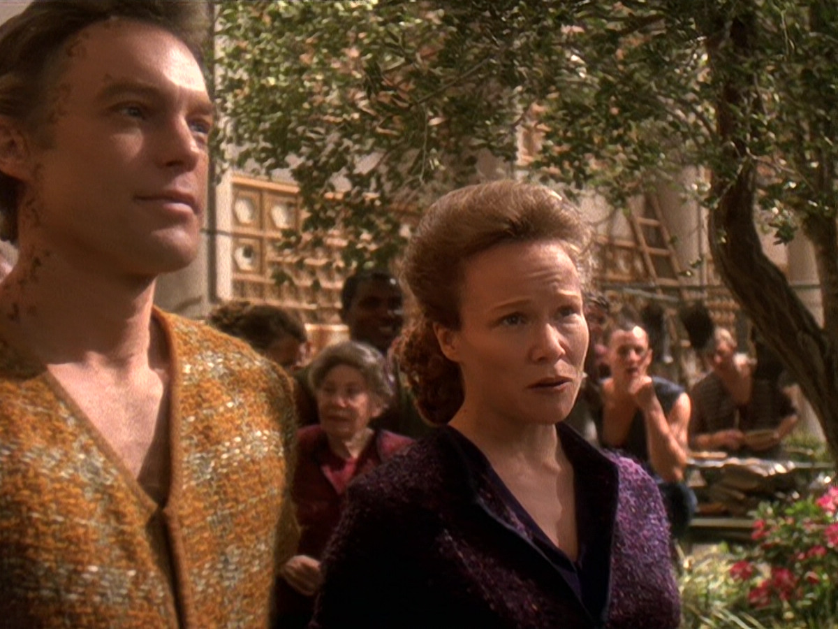 extant_StarTrek_DS9_5x22-ChildrenOfTime_00429.jpg