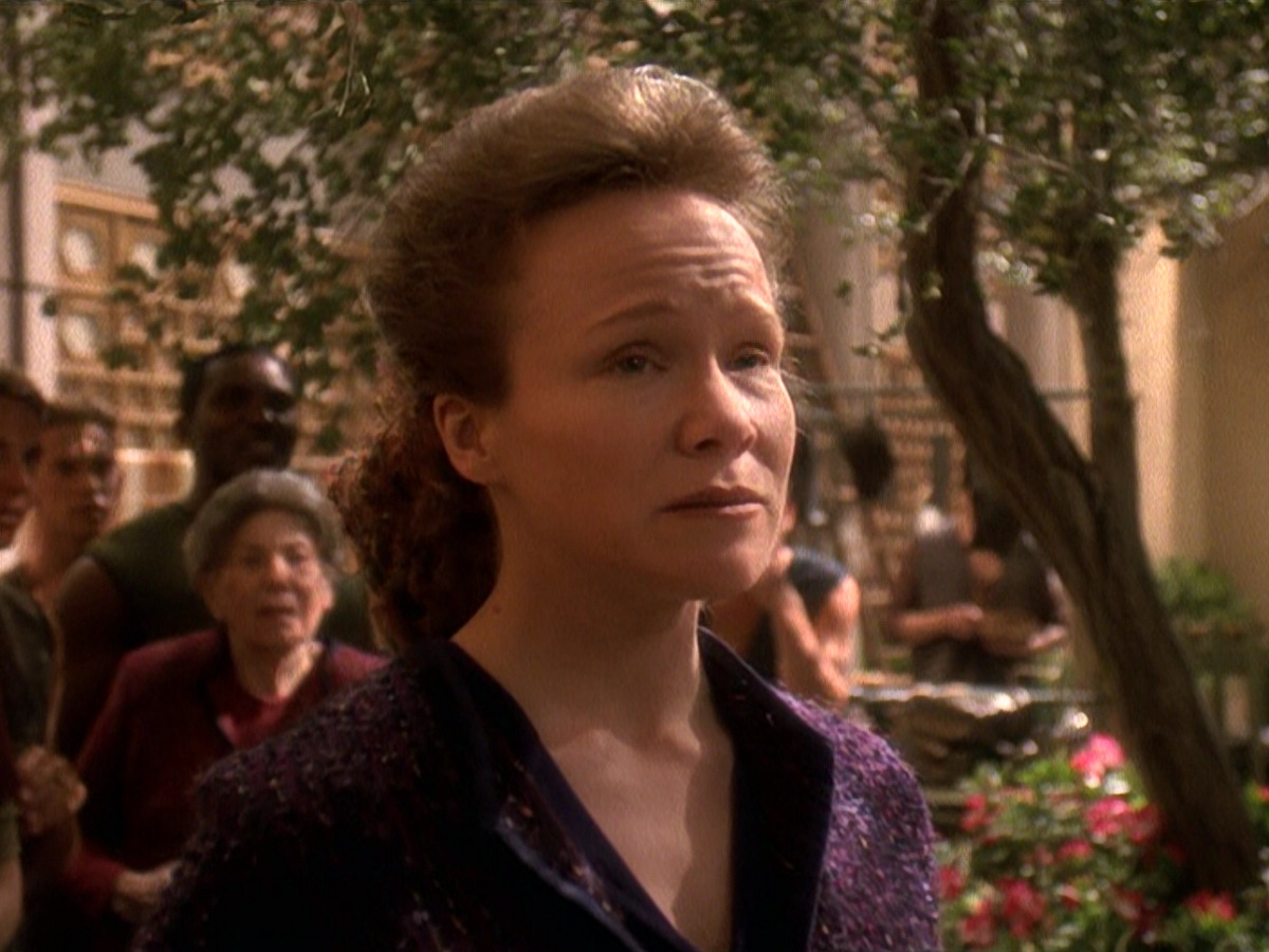 extant_StarTrek_DS9_5x22-ChildrenOfTime_00438.jpg