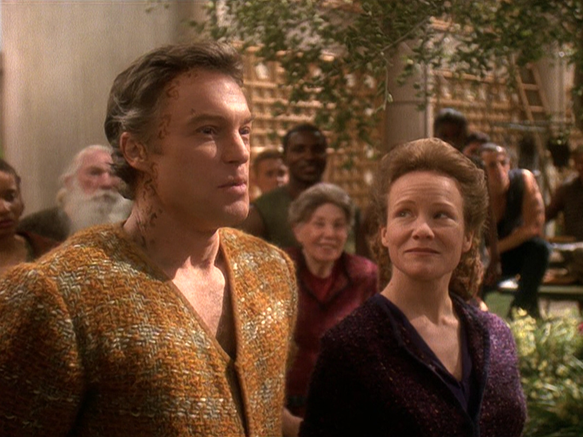 extant_StarTrek_DS9_5x22-ChildrenOfTime_00638.jpg