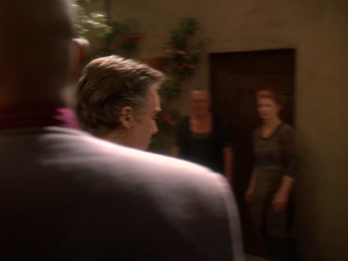 extant_StarTrek_DS9_5x22-ChildrenOfTime_00671.jpg