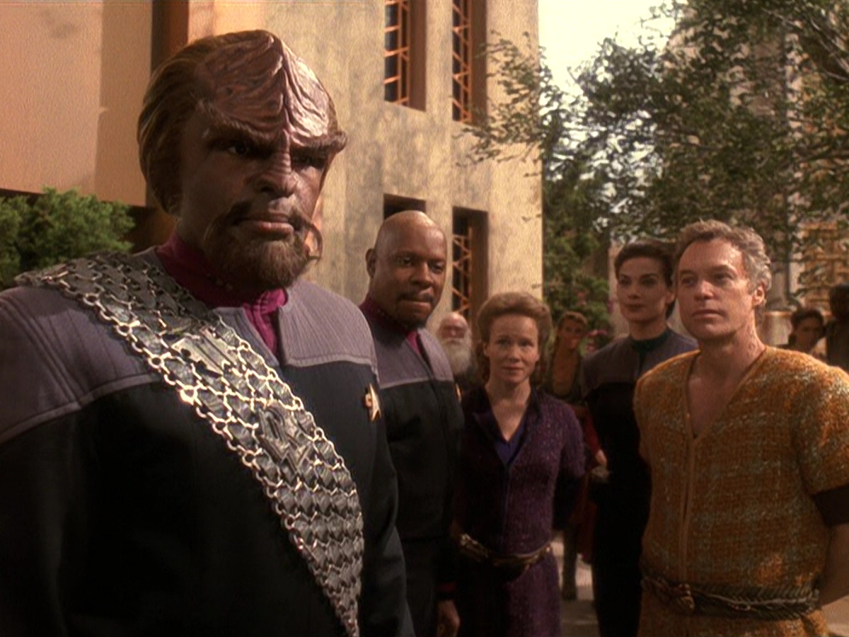 extant_StarTrek_DS9_5x22-ChildrenOfTime_00737.jpg