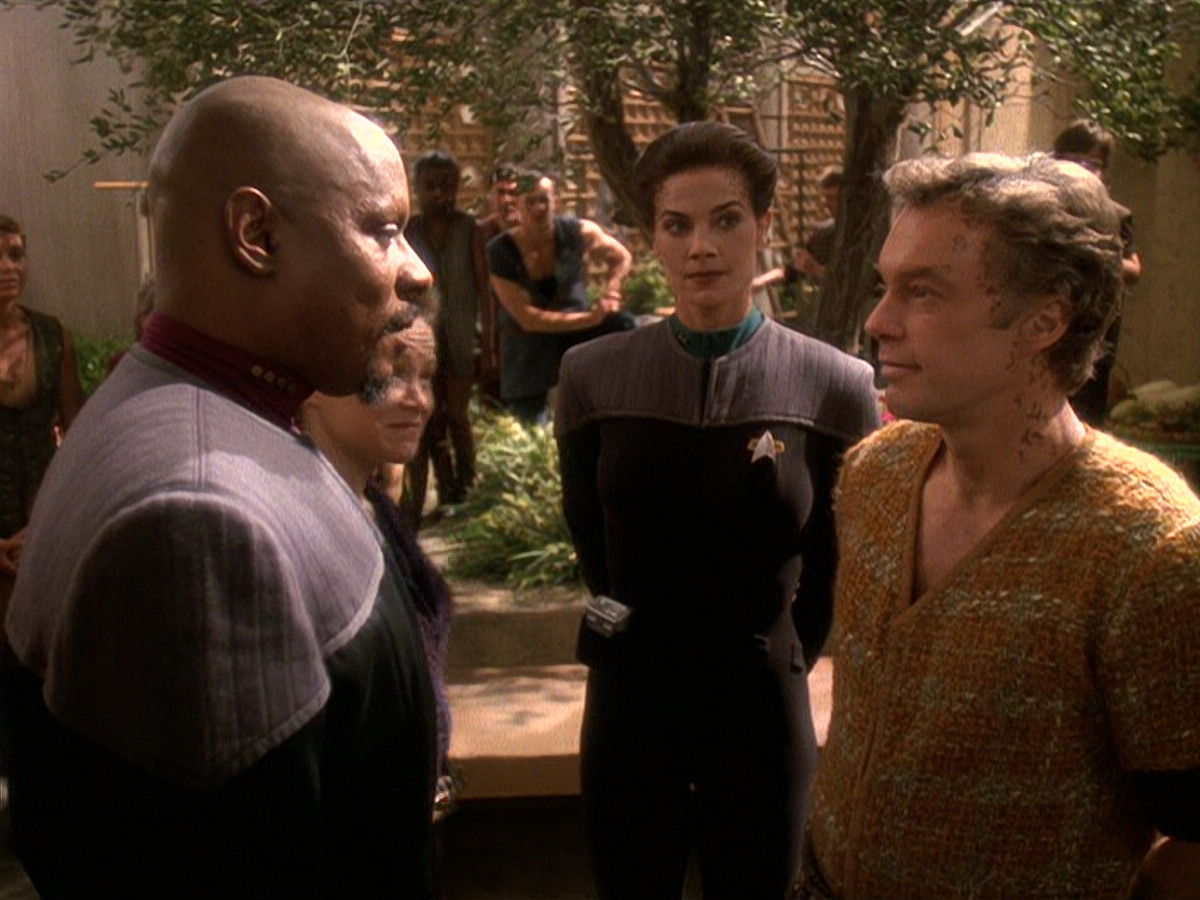 extant_StarTrek_DS9_5x22-ChildrenOfTime_00761.jpg