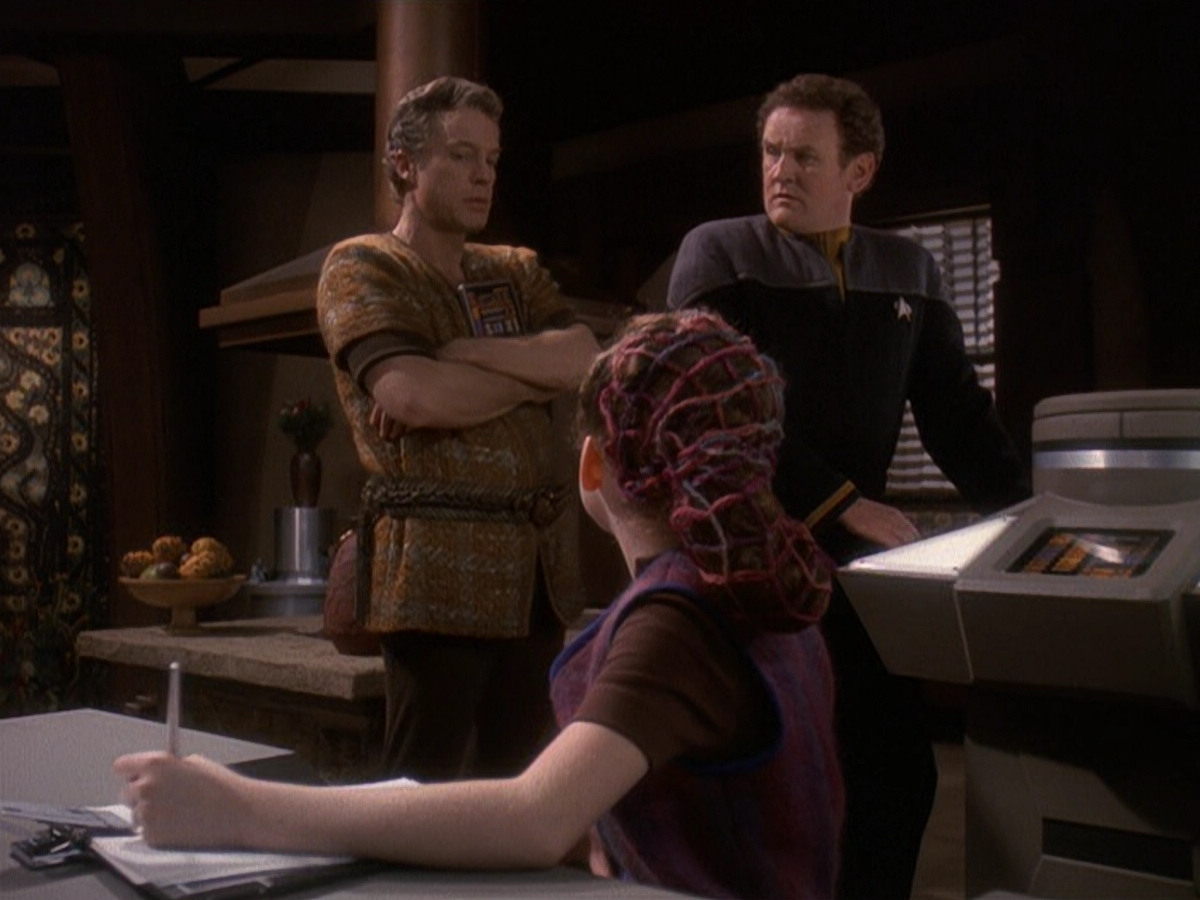 extant_StarTrek_DS9_5x22-ChildrenOfTime_00845.jpg