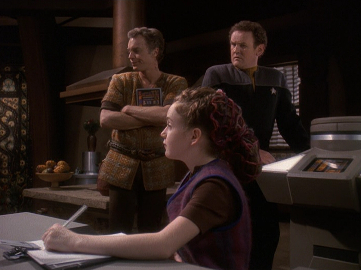 extant_StarTrek_DS9_5x22-ChildrenOfTime_00849.jpg