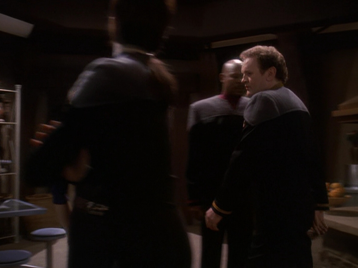 extant_StarTrek_DS9_5x22-ChildrenOfTime_00865.jpg