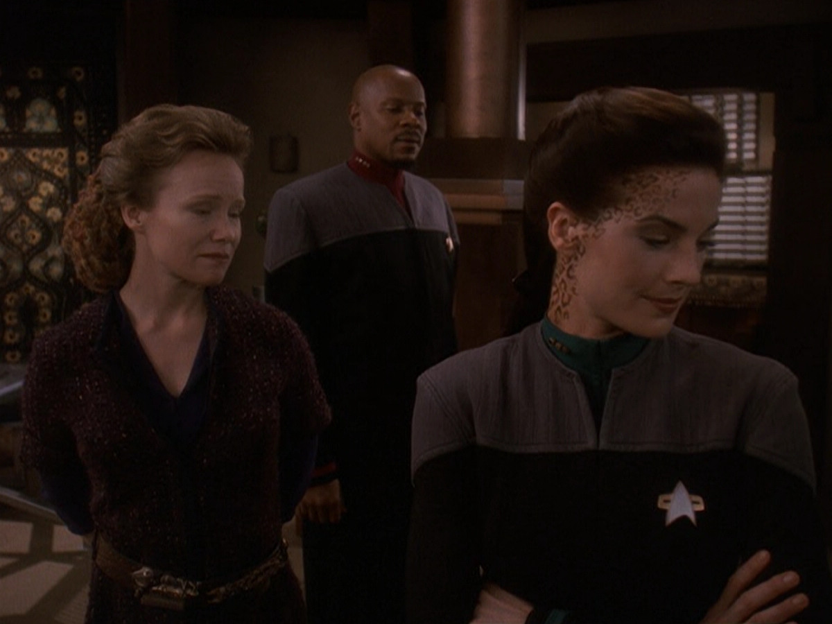 extant_StarTrek_DS9_5x22-ChildrenOfTime_00904.jpg