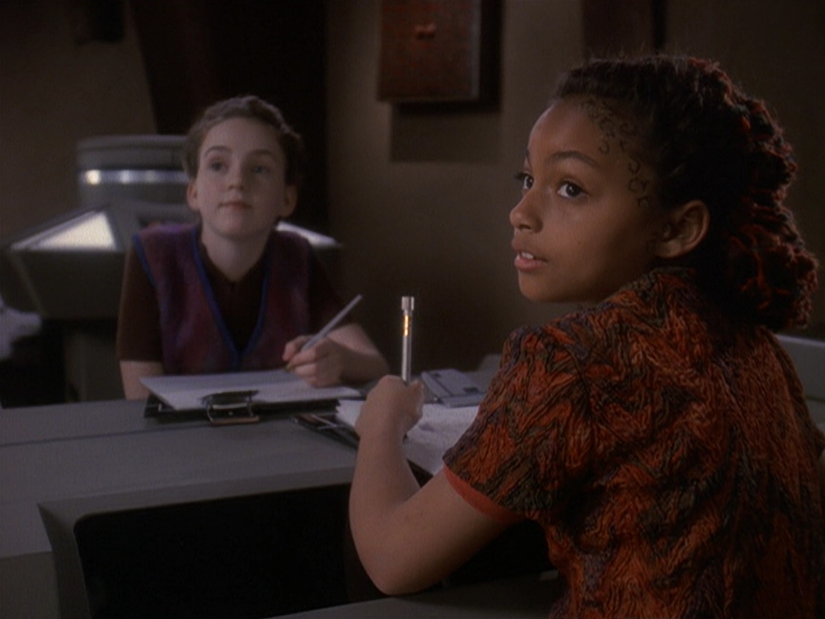 extant_StarTrek_DS9_5x22-ChildrenOfTime_00907.jpg