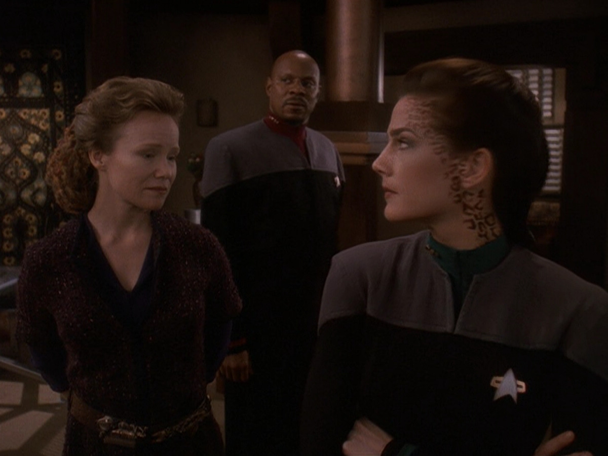 extant_StarTrek_DS9_5x22-ChildrenOfTime_00908.jpg