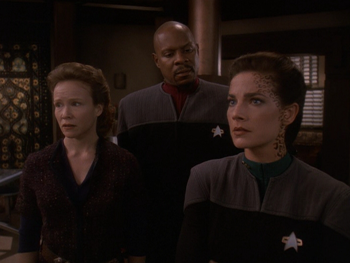extant_StarTrek_DS9_5x22-ChildrenOfTime_00921.jpg