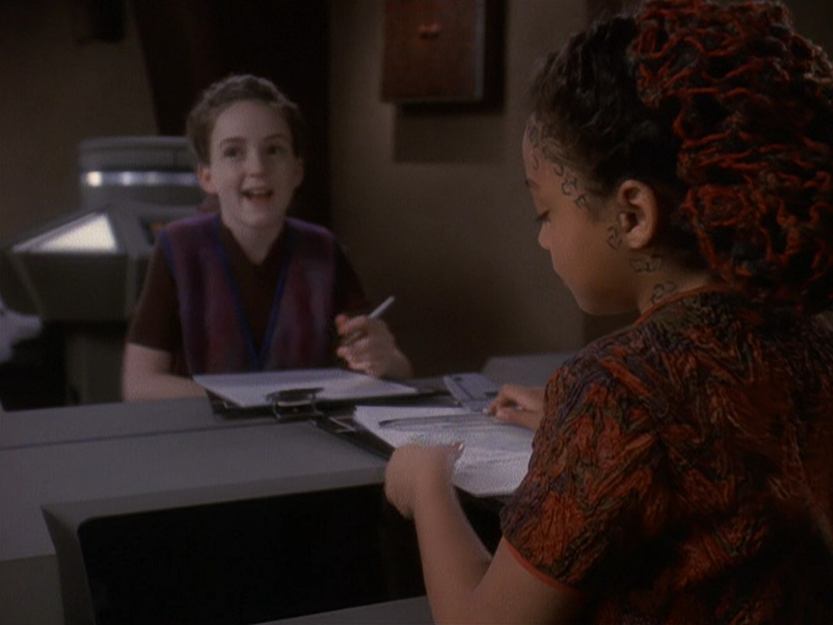 extant_StarTrek_DS9_5x22-ChildrenOfTime_00946.jpg
