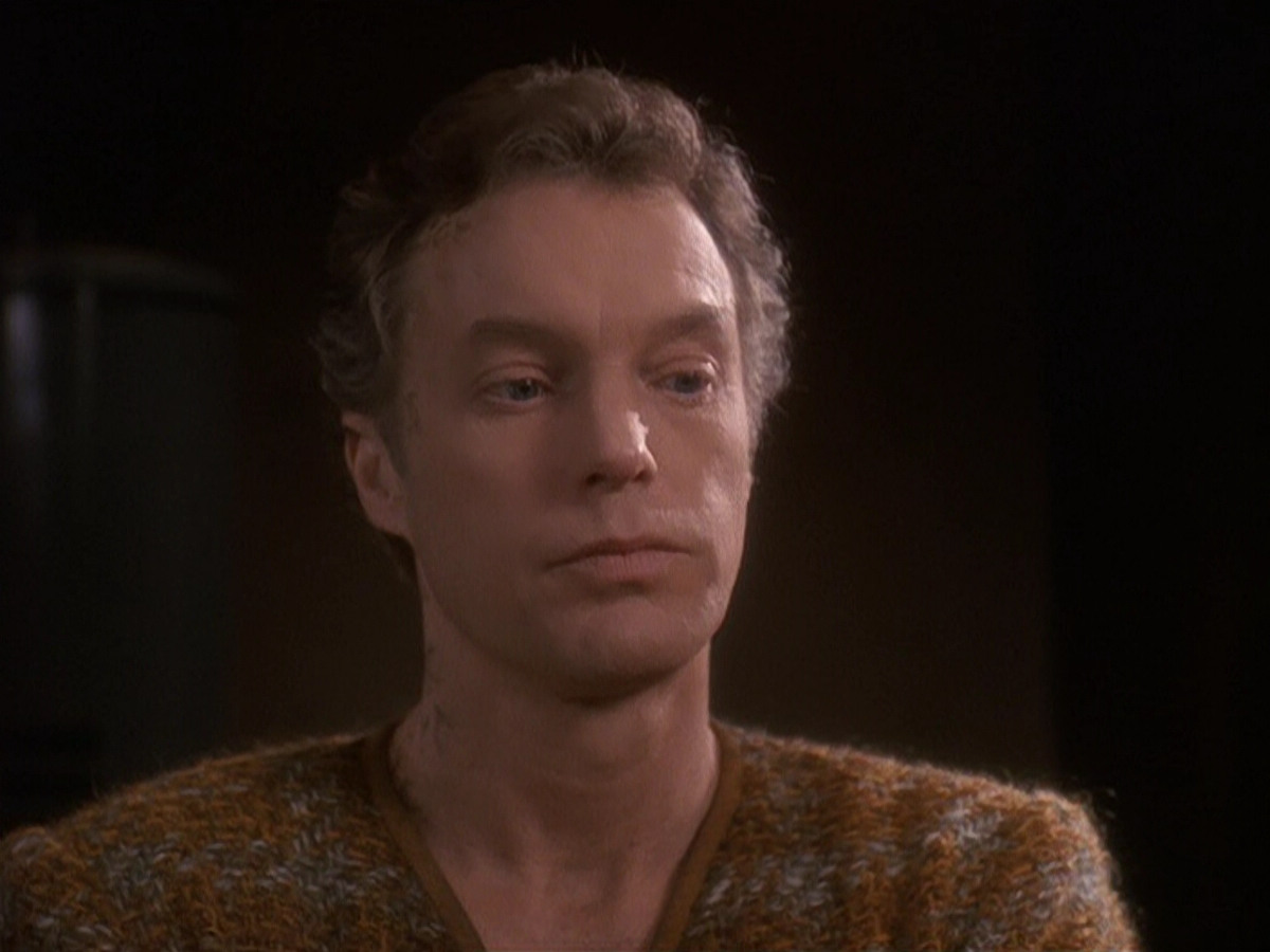 extant_StarTrek_DS9_5x22-ChildrenOfTime_00965.jpg
