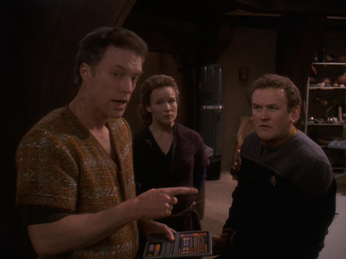 extant_StarTrek_DS9_5x22-ChildrenOfTime_01055.jpg