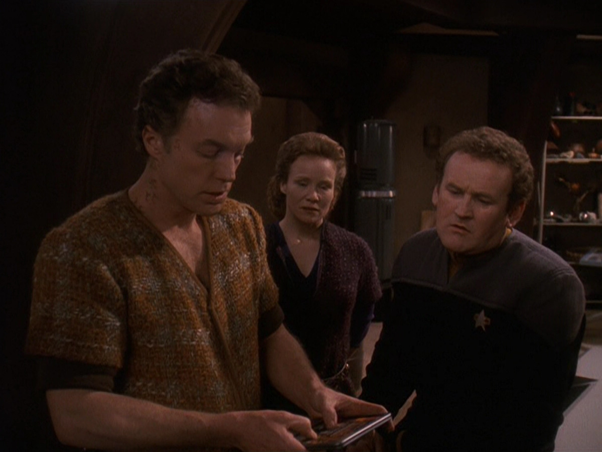 extant_StarTrek_DS9_5x22-ChildrenOfTime_01068.jpg