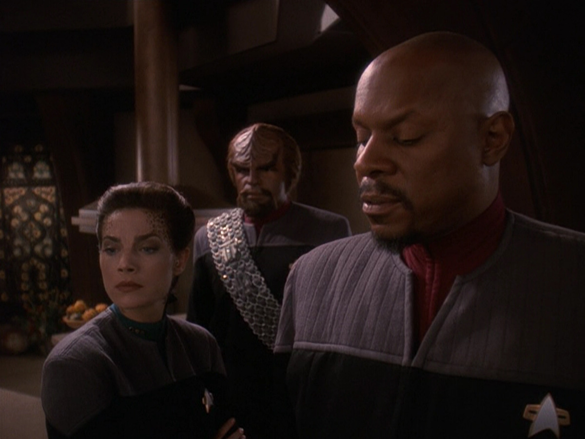 extant_StarTrek_DS9_5x22-ChildrenOfTime_01093.jpg