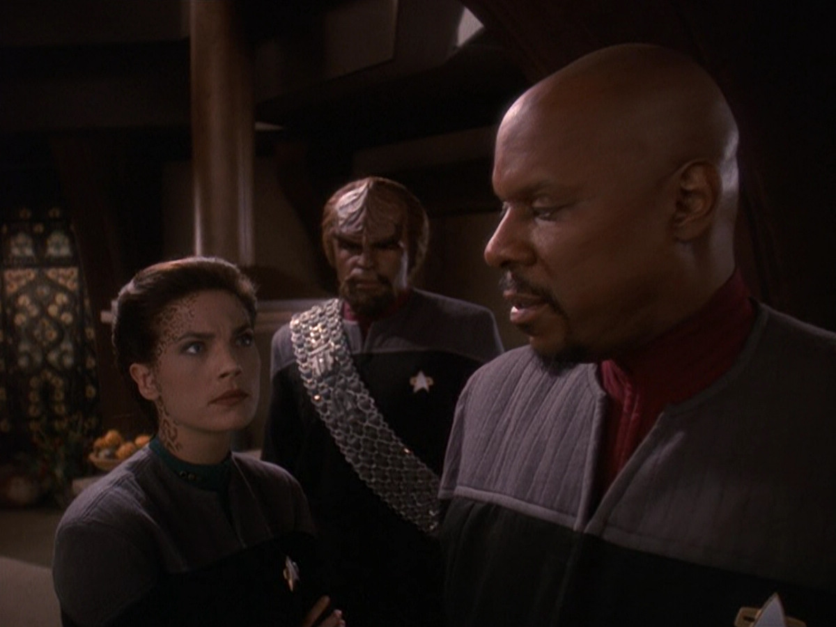 extant_StarTrek_DS9_5x22-ChildrenOfTime_01105.jpg