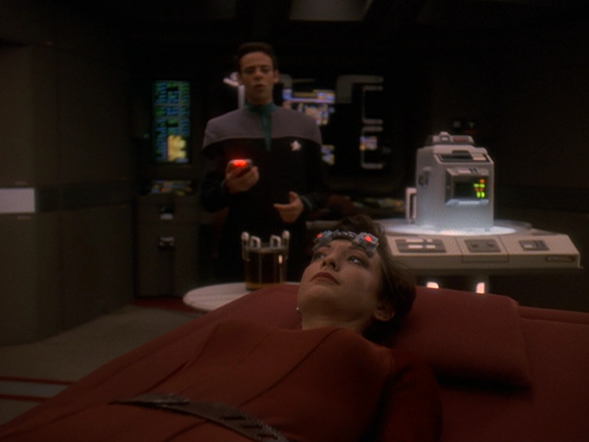 extant_StarTrek_DS9_5x22-ChildrenOfTime_01132.jpg