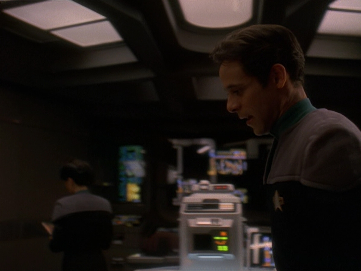 extant_StarTrek_DS9_5x22-ChildrenOfTime_01159.jpg