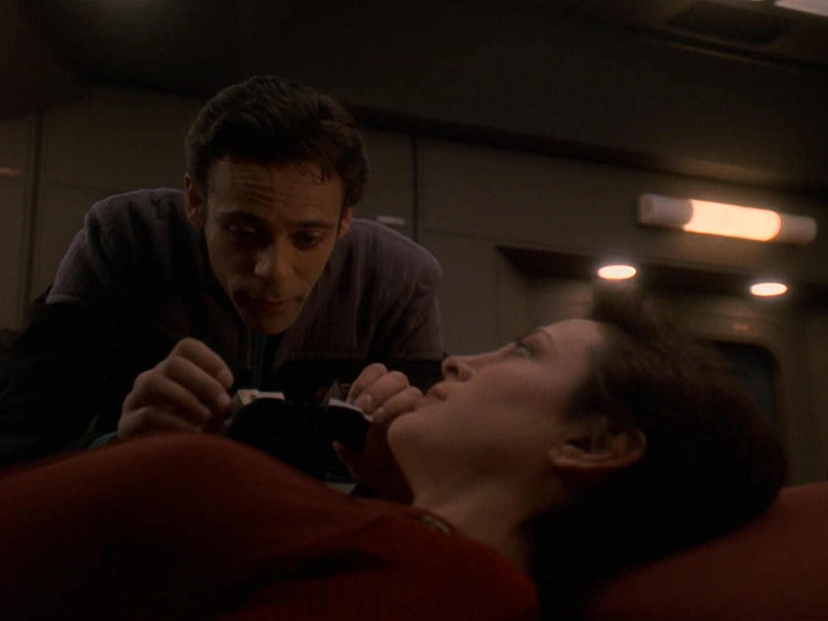 extant_StarTrek_DS9_5x22-ChildrenOfTime_01182.jpg