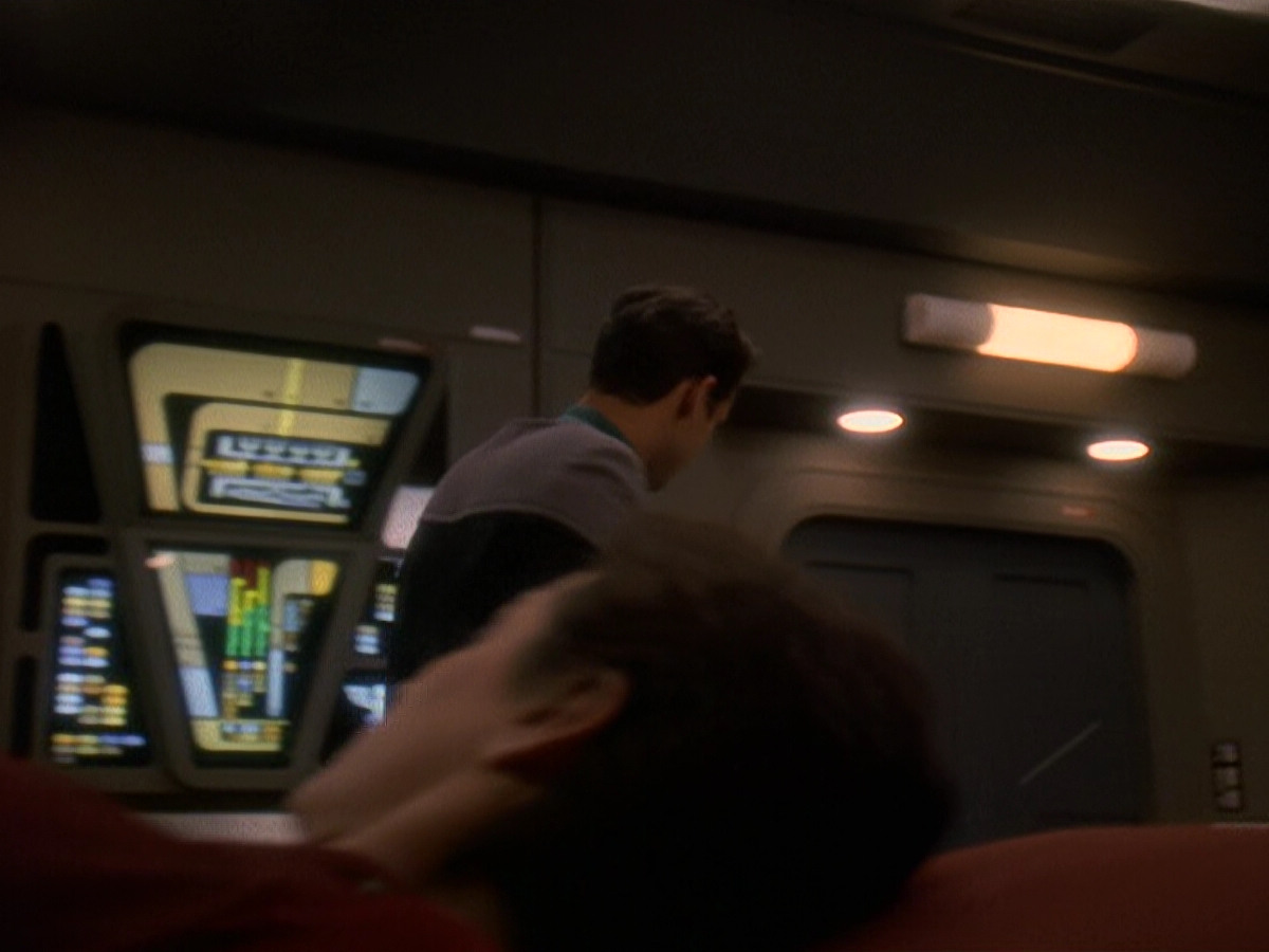 extant_StarTrek_DS9_5x22-ChildrenOfTime_01187.jpg