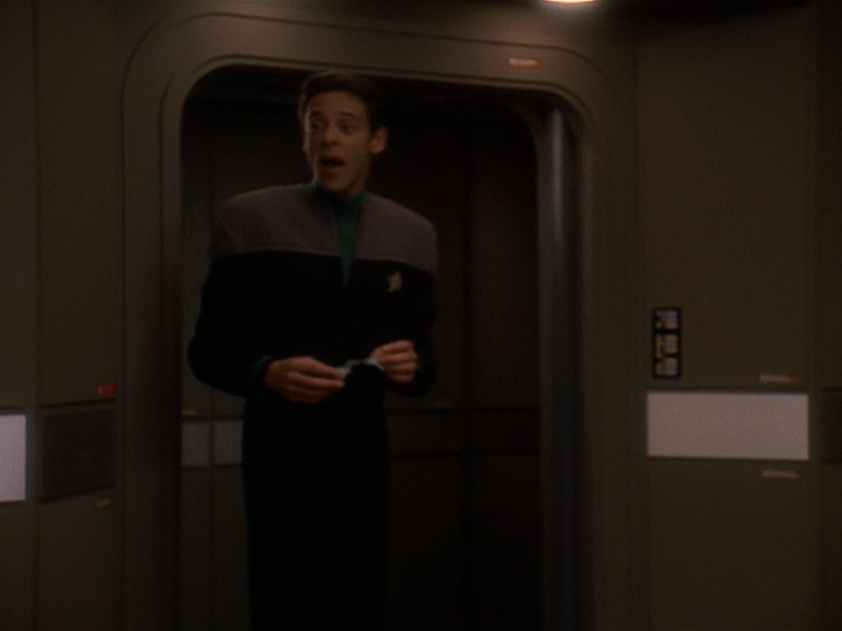 extant_StarTrek_DS9_5x22-ChildrenOfTime_01191.jpg