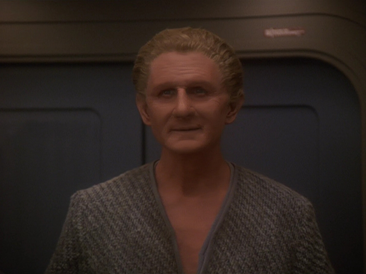 extant_StarTrek_DS9_5x22-ChildrenOfTime_01237.jpg