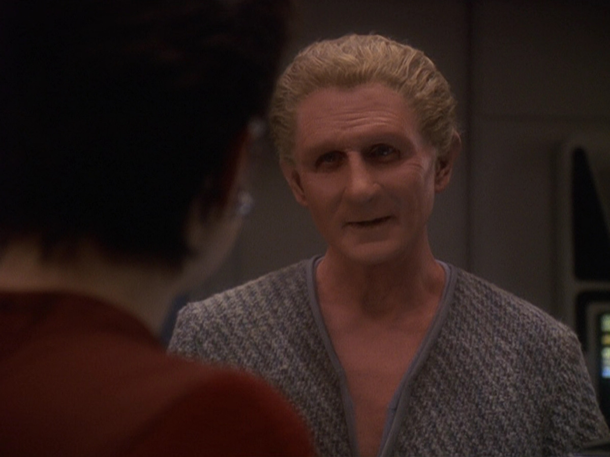 extant_StarTrek_DS9_5x22-ChildrenOfTime_01360.jpg