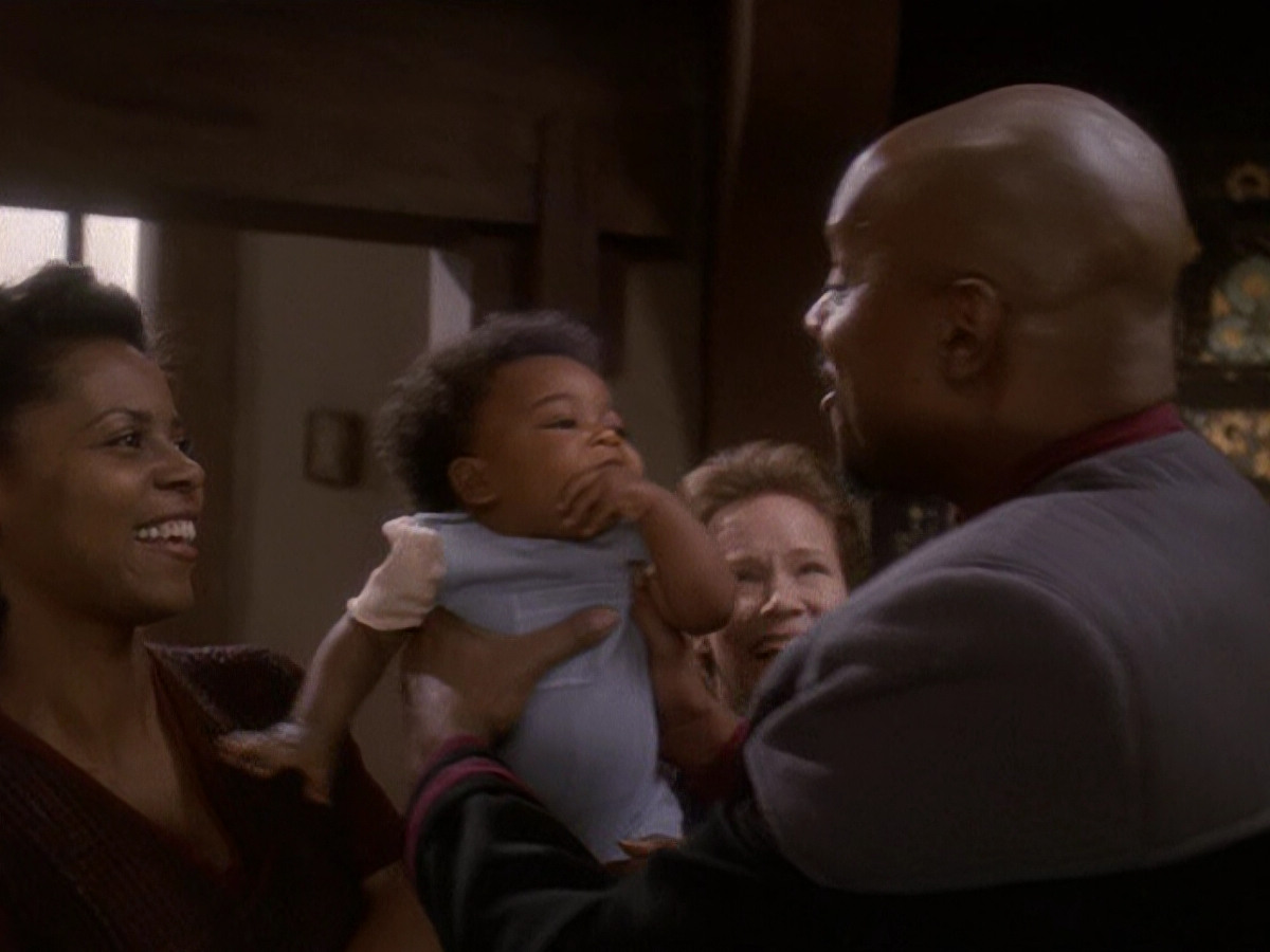 extant_StarTrek_DS9_5x22-ChildrenOfTime_01444.jpg