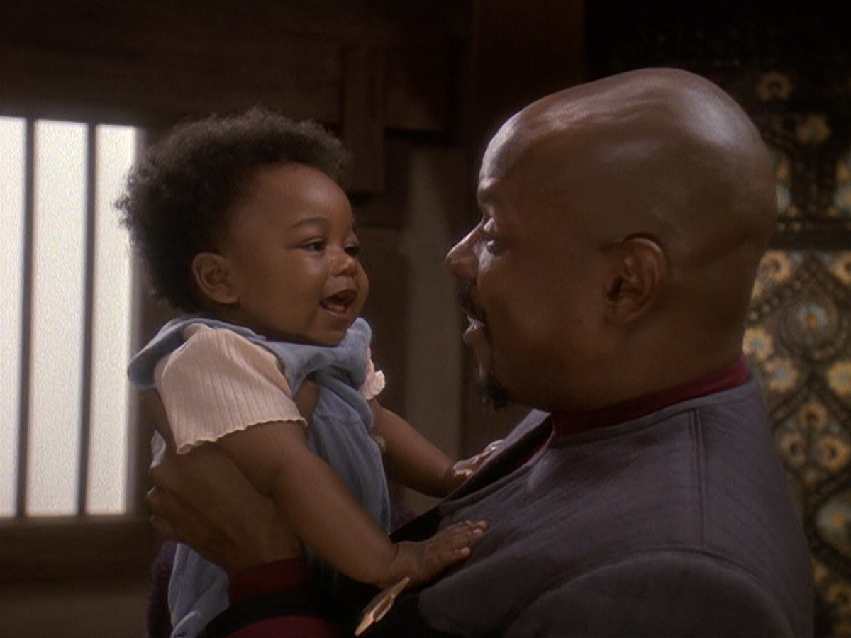 extant_StarTrek_DS9_5x22-ChildrenOfTime_01460.jpg