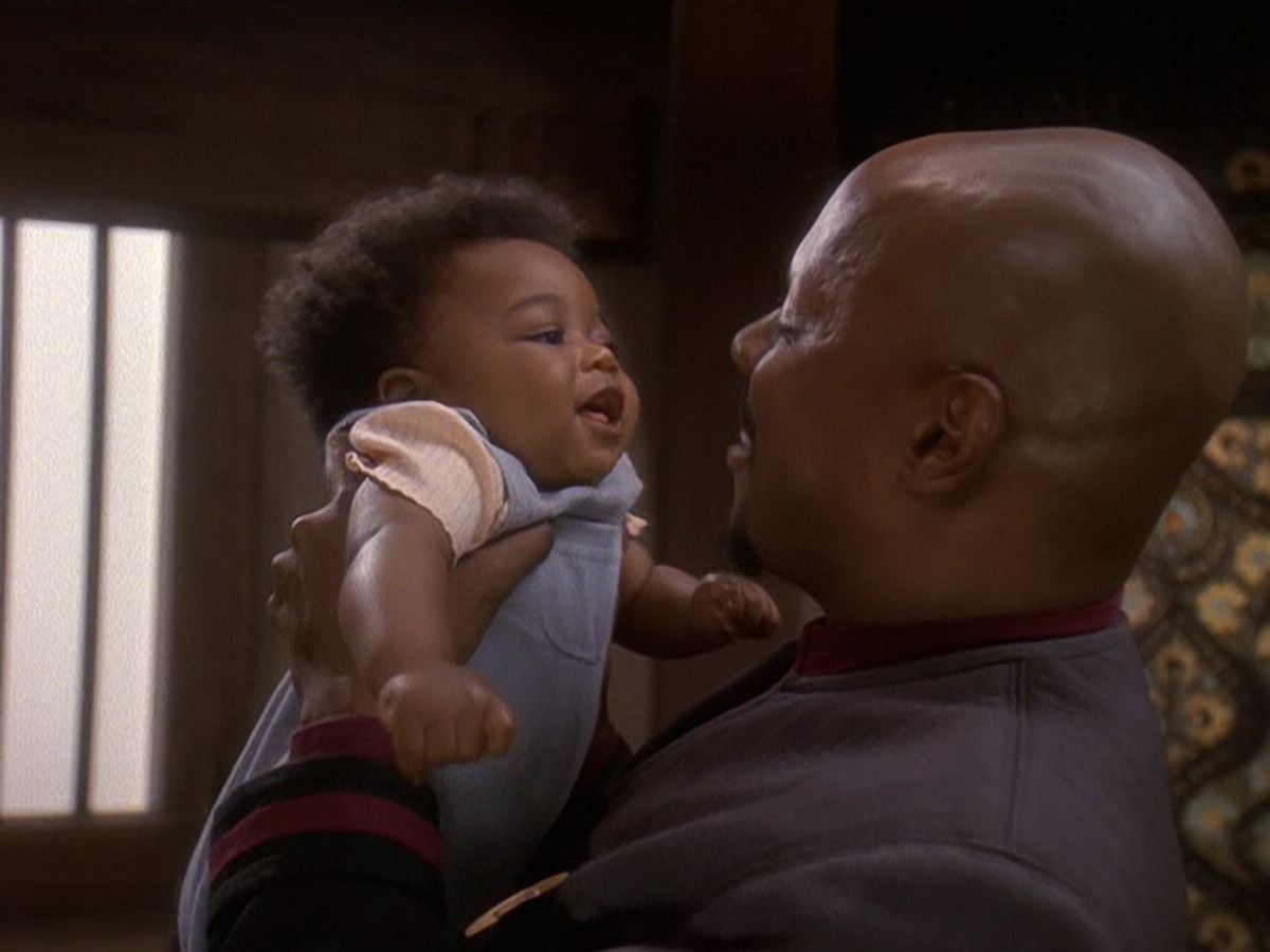 extant_StarTrek_DS9_5x22-ChildrenOfTime_01473.jpg