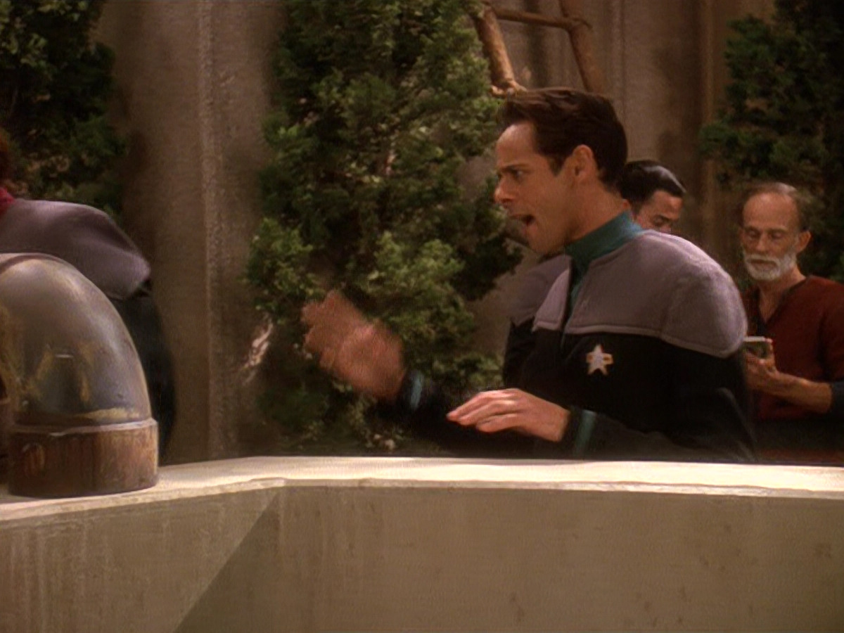 extant_StarTrek_DS9_5x22-ChildrenOfTime_01509.jpg
