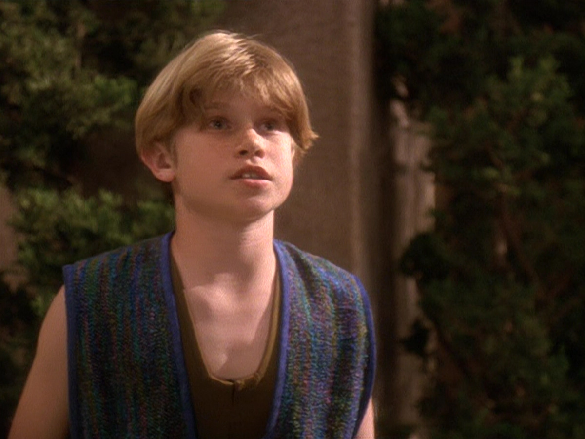 extant_StarTrek_DS9_5x22-ChildrenOfTime_01527.jpg