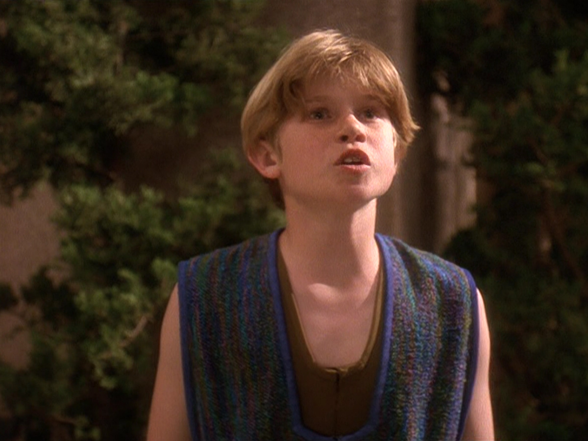 extant_StarTrek_DS9_5x22-ChildrenOfTime_01559.jpg