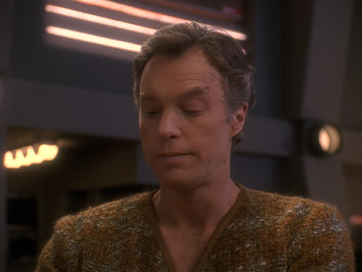 extant_StarTrek_DS9_5x22-ChildrenOfTime_01663.jpg