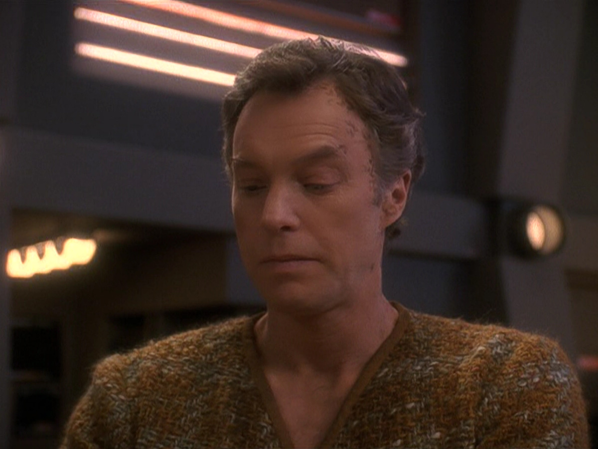 extant_StarTrek_DS9_5x22-ChildrenOfTime_01664.jpg