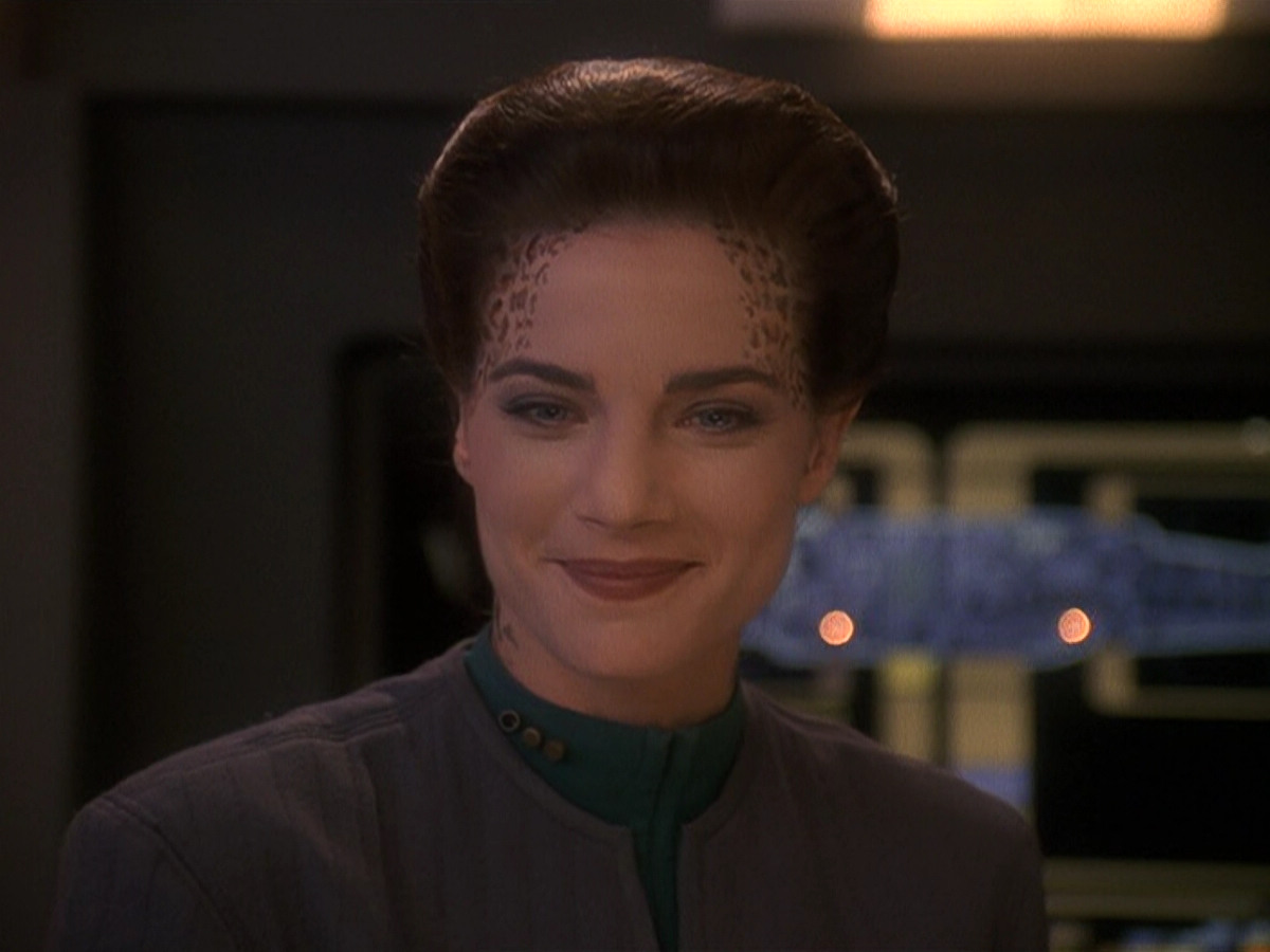 extant_StarTrek_DS9_5x22-ChildrenOfTime_01675.jpg