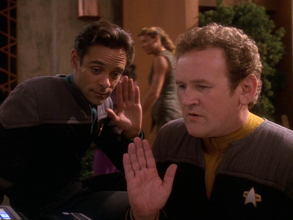 extant_StarTrek_DS9_5x22-ChildrenOfTime_01749.jpg