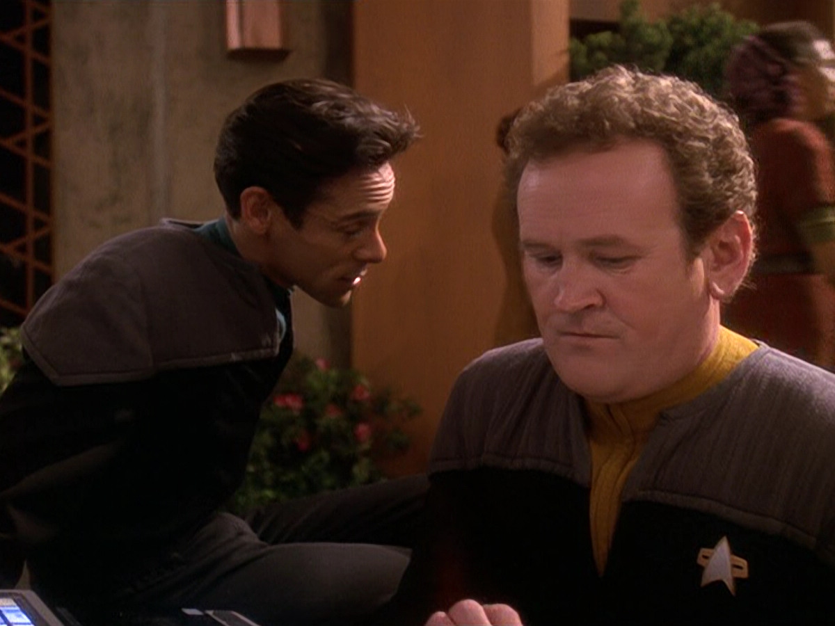 extant_StarTrek_DS9_5x22-ChildrenOfTime_01752.jpg