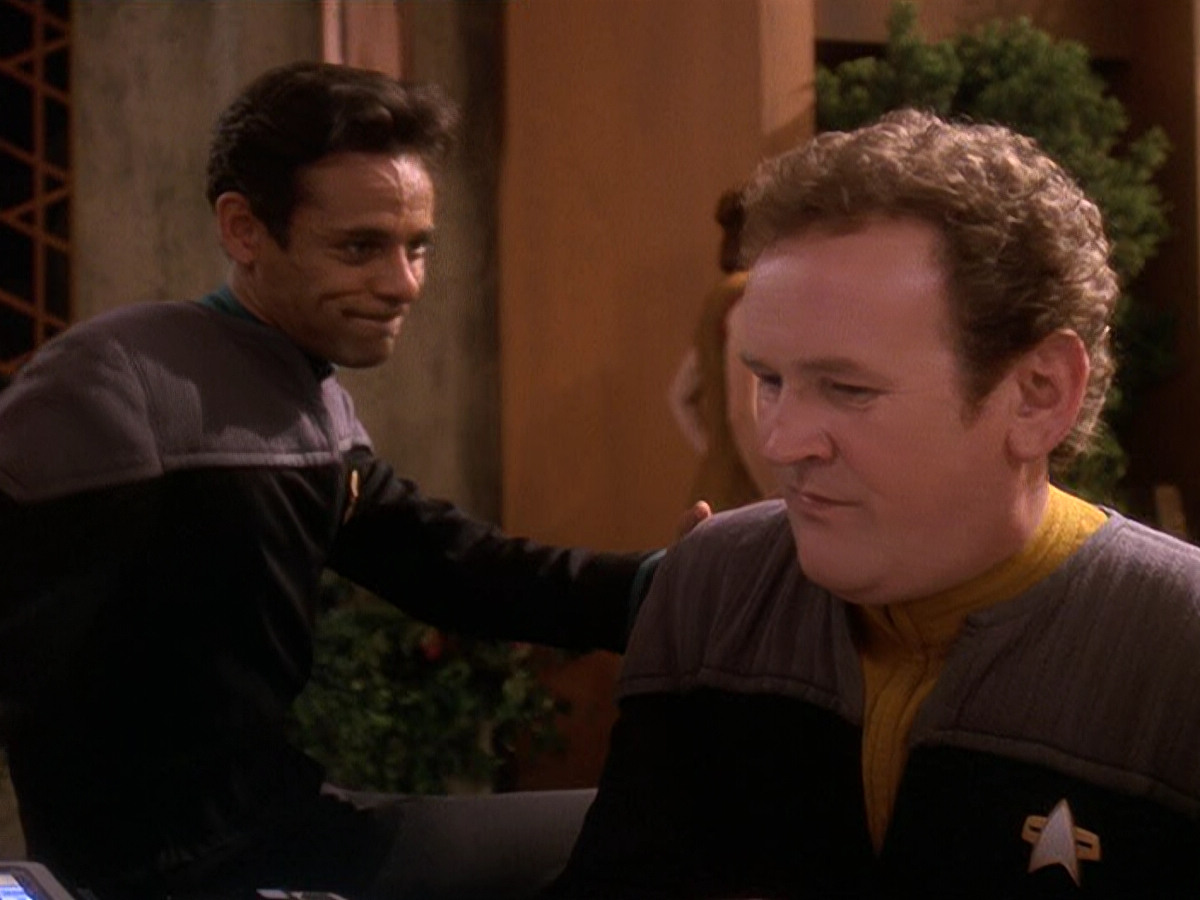 extant_StarTrek_DS9_5x22-ChildrenOfTime_01759.jpg