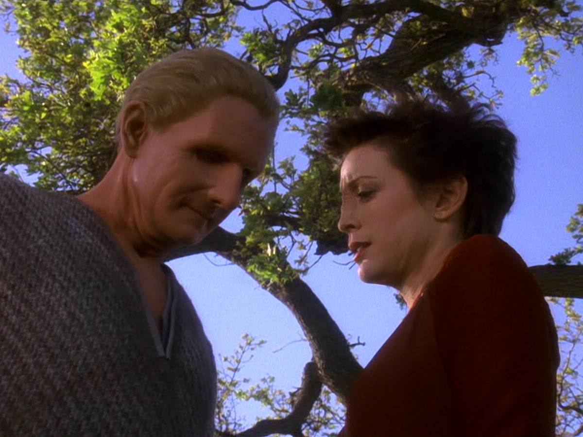 extant_StarTrek_DS9_5x22-ChildrenOfTime_01970.jpg